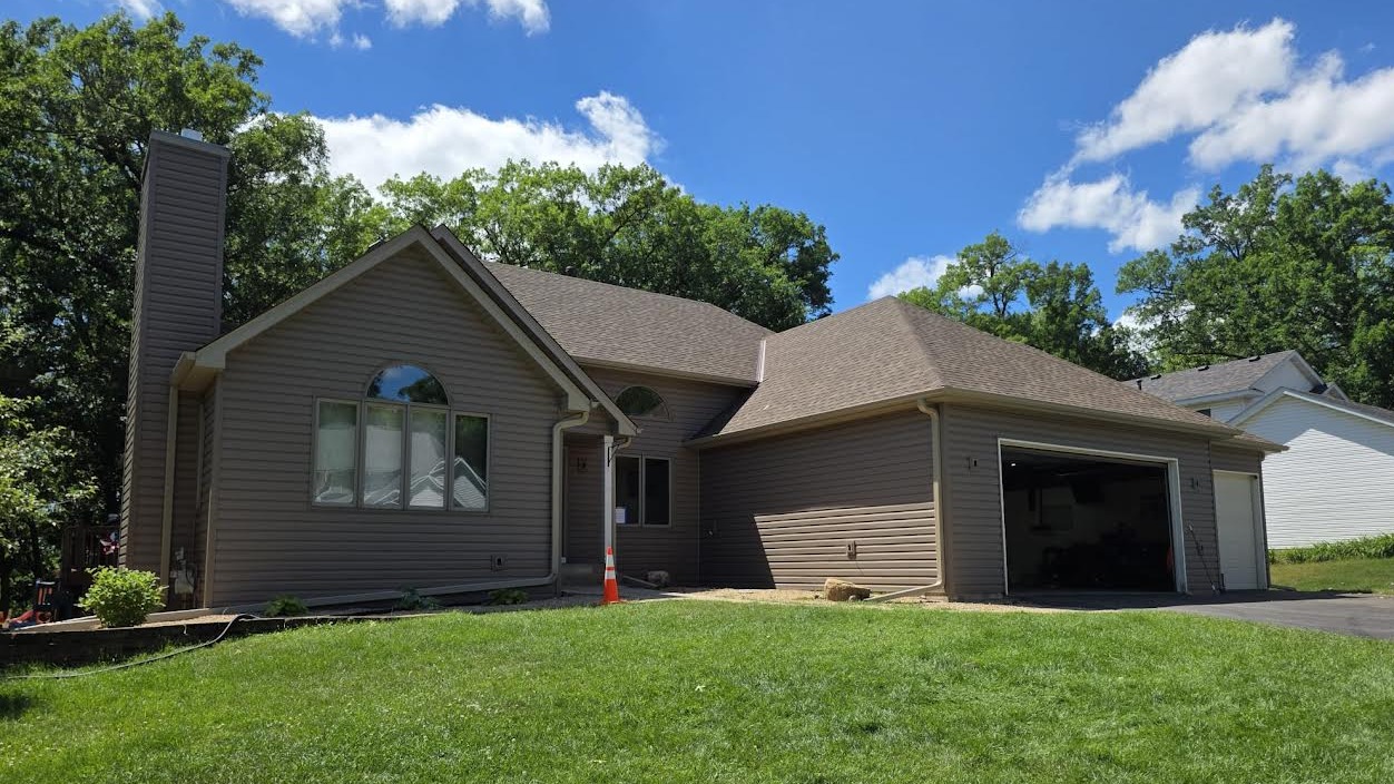 Photo of completed new windows at a Forest Lake, MN home.