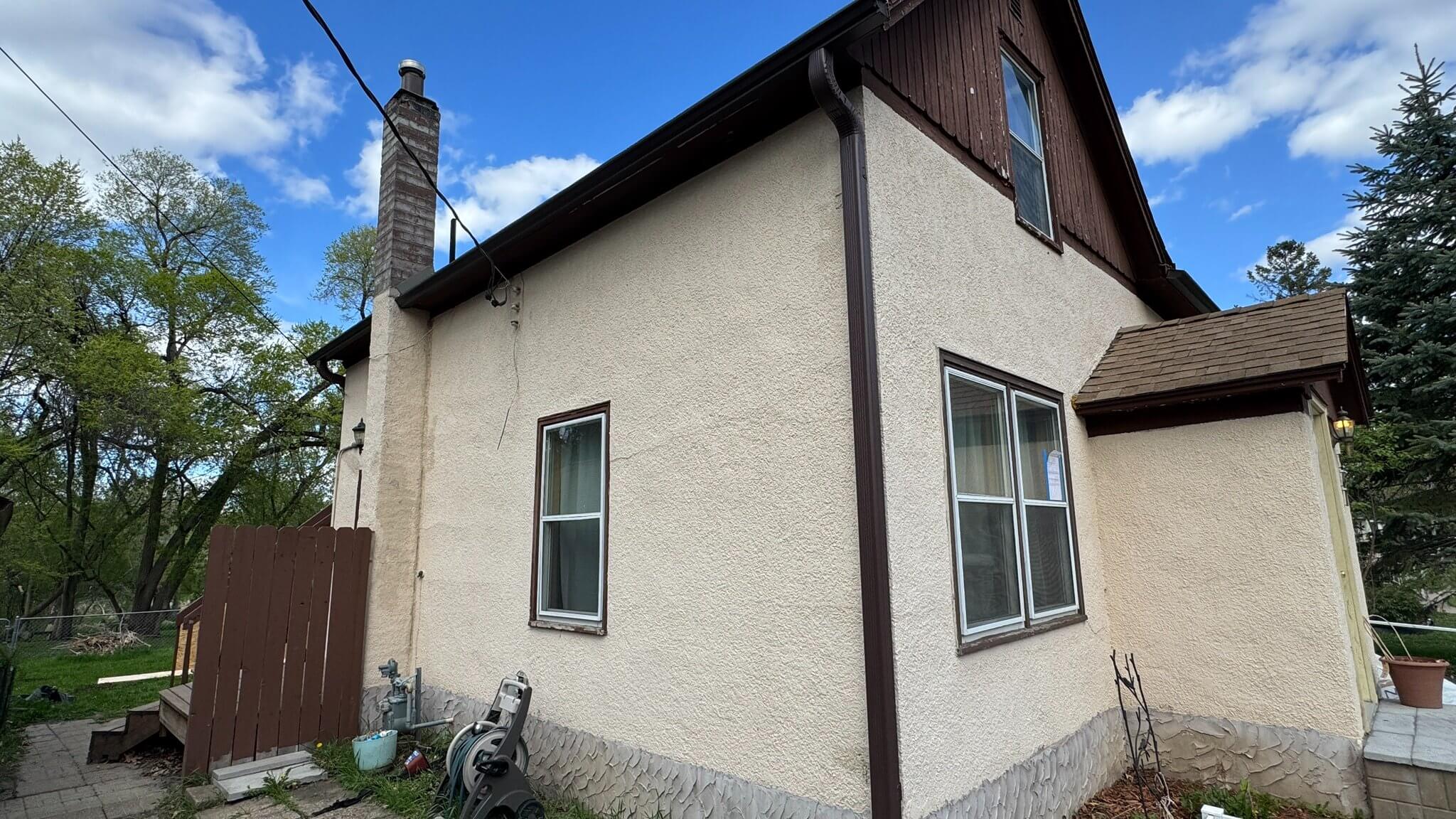 Forest Lake, MN home inspected for new siding, roofing, and gutters after purchasing