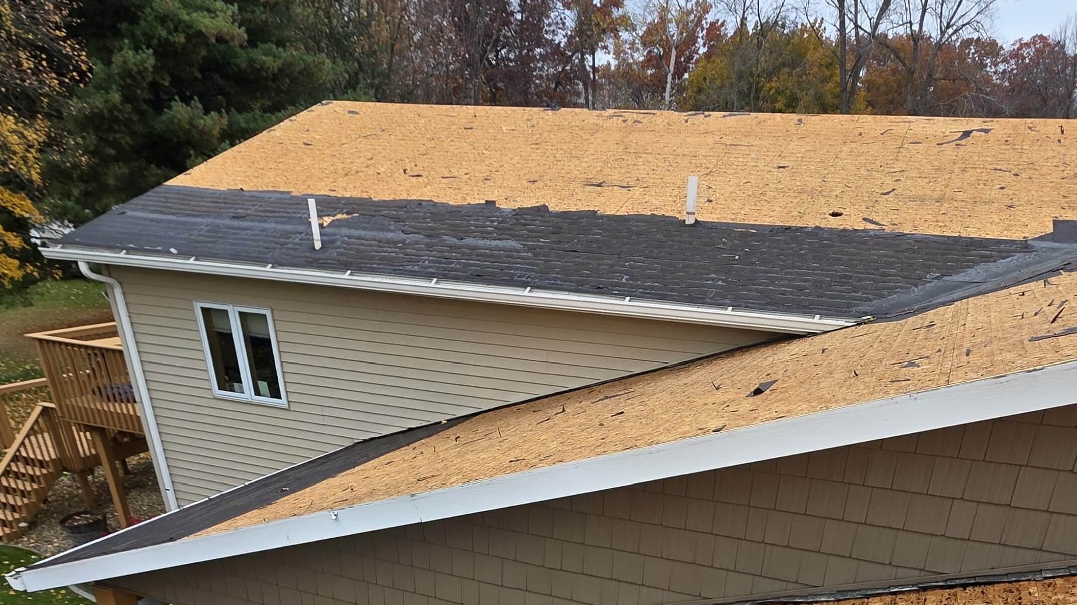 Wyoming, MN roof torn off to decking prior to new shingle installation